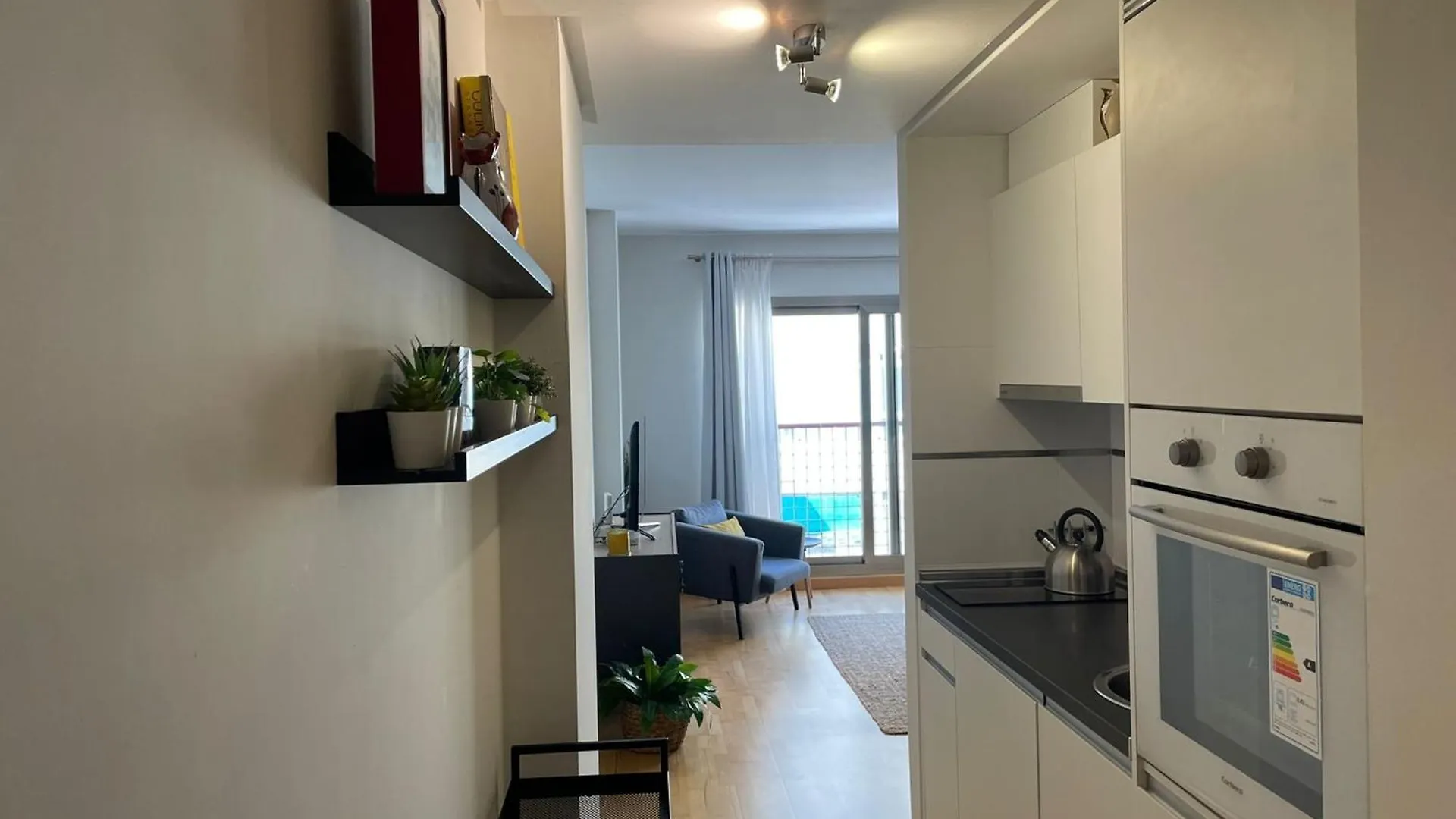 Apartment Charming 1 Bedroom Suite In Malaga-Hosted By Sweetstay Spain