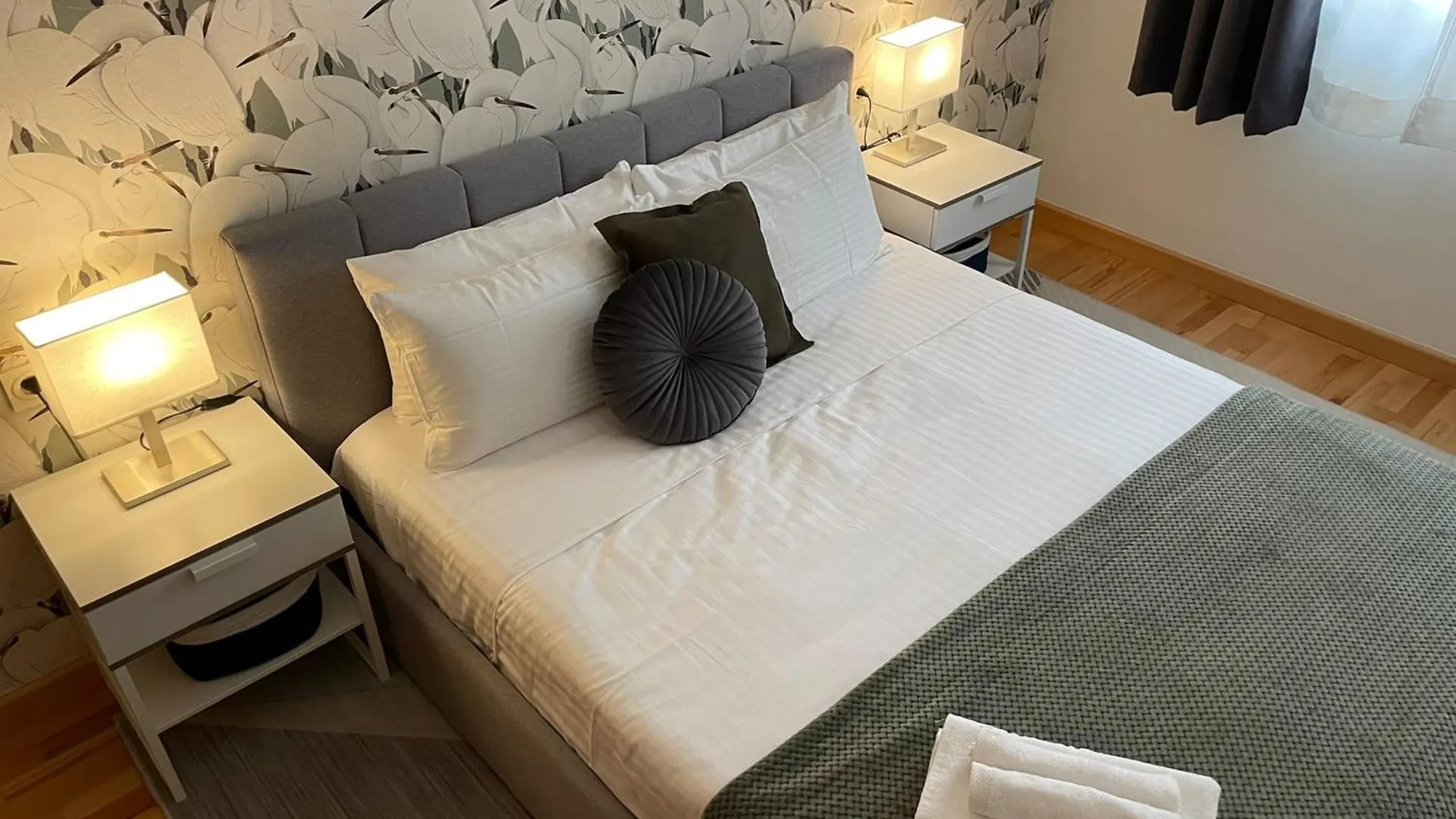 Charming 1 Bedroom Suite In Malaga-Hosted By Sweetstay Spain