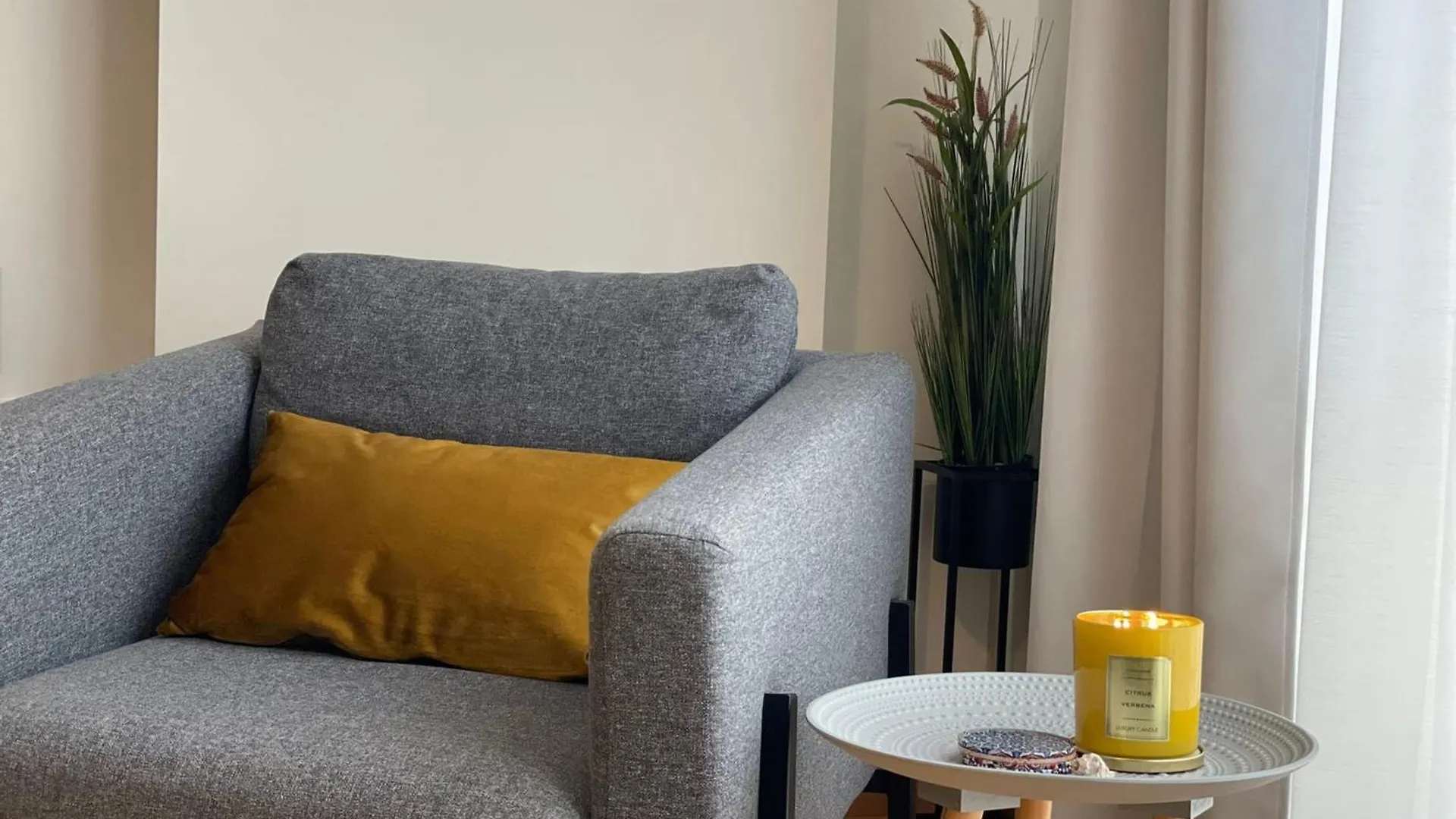 Charming 1 Bedroom Suite In Malaga-Hosted By Sweetstay 0*, Malaga Spain